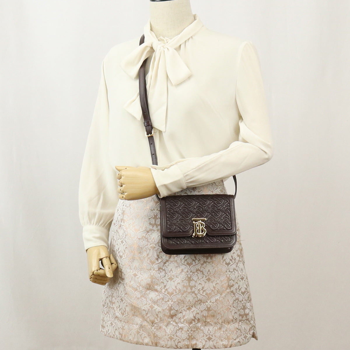 BURBERRY TB Shoulder bag 82000 BU68891 Shoulder leather / TB Shoulder bag Women