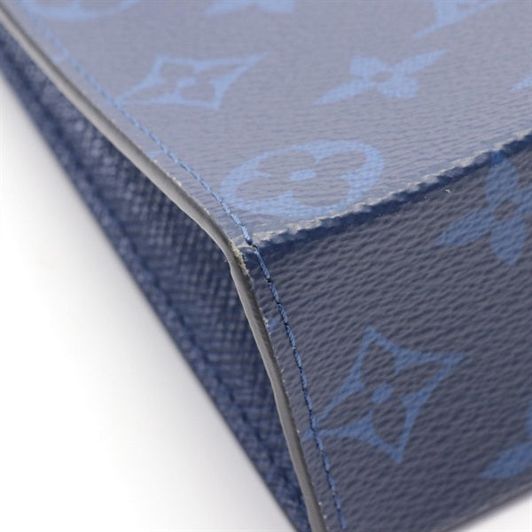 LOUIS VUITTON Monogram Pochette Voyage MM Clutch Bag M30423