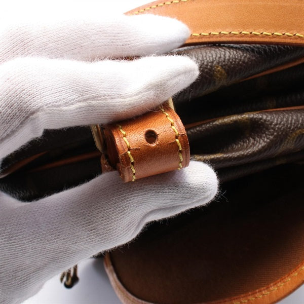 LOUIS VUITTON Monogram Saumur MM Shoulder Bag M40710