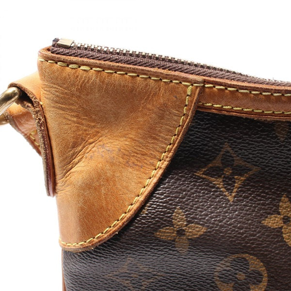 LOUIS VUITTON Monogram Od?on MM Shoulder Bag M56389
