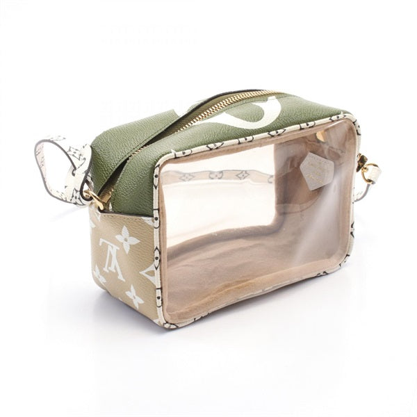 LOUIS VUITTON Monogram Beach Pouch Monogram Giant Handbag M67610