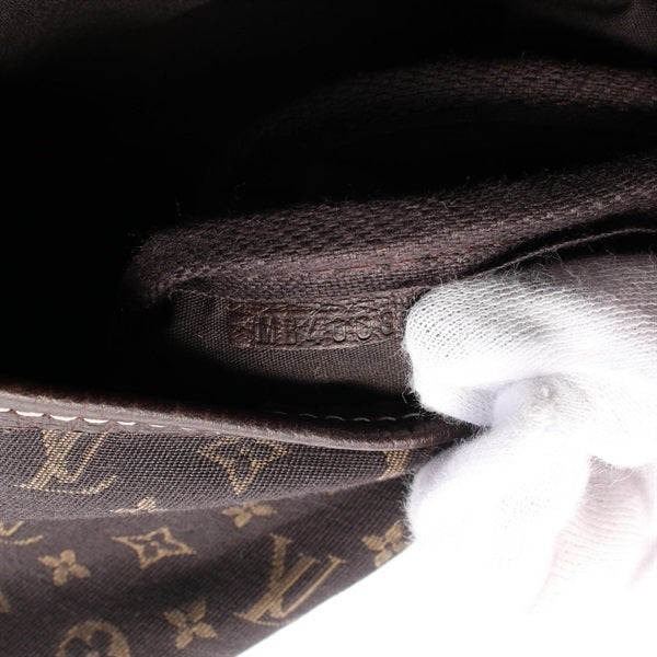 LOUIS VUITTON Monogram Saumur Shoulder Bag M95227