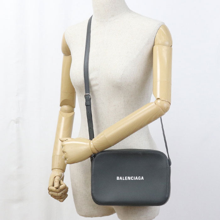 BALENCIAGA Camera bag Every day 552370 Diagonal shoulder bag Shoulder Bag leather Women's