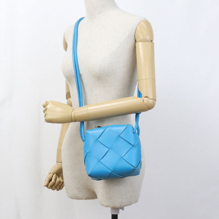 BOTTEGA VENETA mini cassette camera bag INTRECCIATO 701915 Diagonal shoulder bag lambskin Women