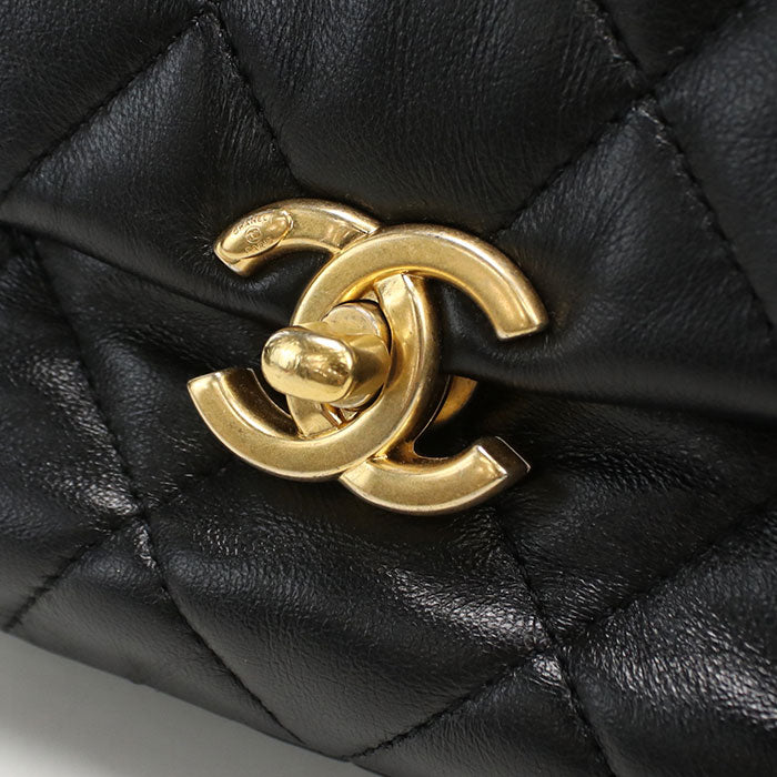 CHANEL Chain Shoulder bag Matrasse Shoulder bag / lambskin LC8L09NC Women