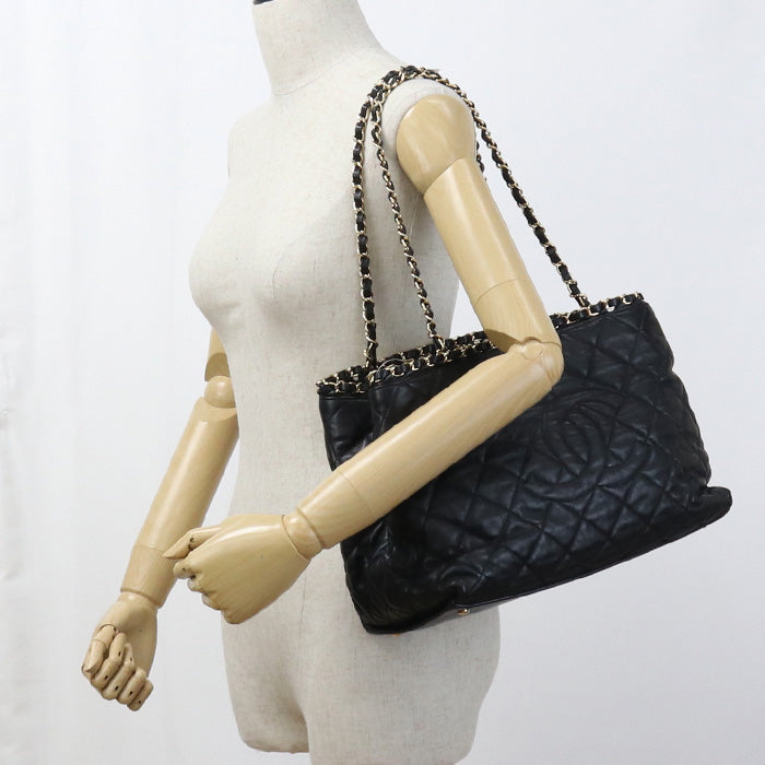 CHANEL Chainshoulder bag lambskin Women