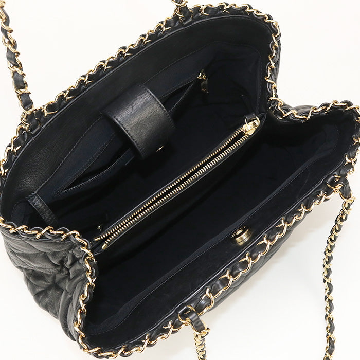 CHANEL Chainshoulder bag lambskin Women