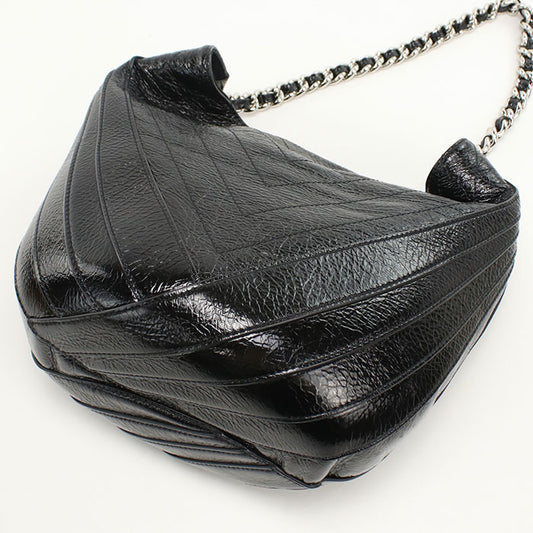 CHANEL Chain Shoulder bag Chevron 25737038 Shoulder bag Patent leather Women