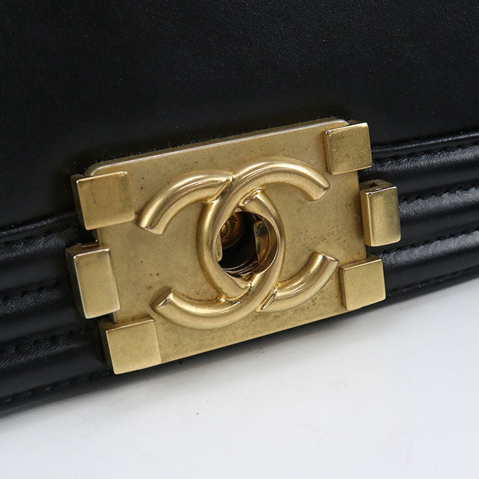 CHANEL Chain Boy chanel H67JJP43 Diagonal Shoulder bag lambskin Women