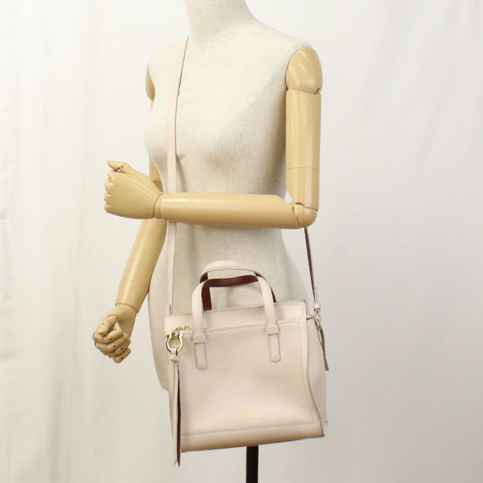 FERRAGAMO 2WAYTote bag Gancini 21 F478 Tote bag Calfskin Women