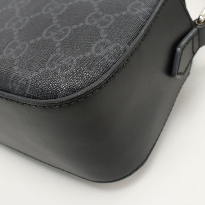 GUCCI GG Supreme 574886 Diagonal shoulder bag PVC / leather Men
