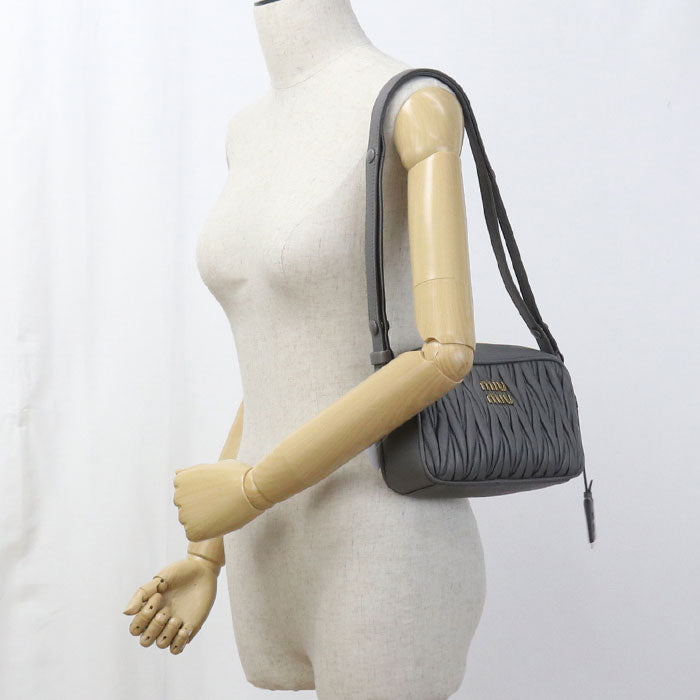 MIUMIU  Materasse 5BH118 Diagonal shoulder bag leather Women