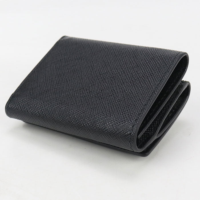 PRADA Saffiano Triangle Wallet Tri-fold wallet / Safiano leather Women