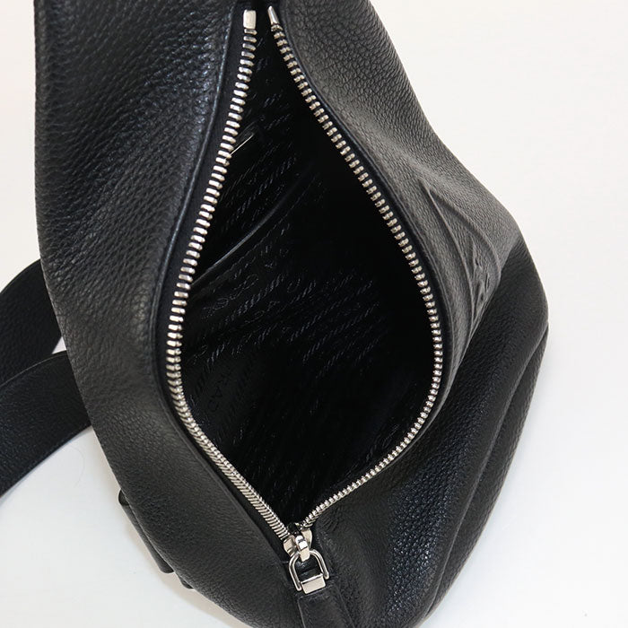 PRADA One Shoulder bag Vittero Dino Leather PR95208 body bag leather / One Shoulder bag Men